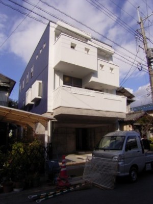 斜めからの凸凹-1