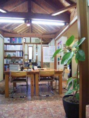 事務所内部です。