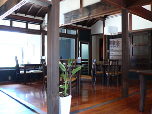 ホールより客席